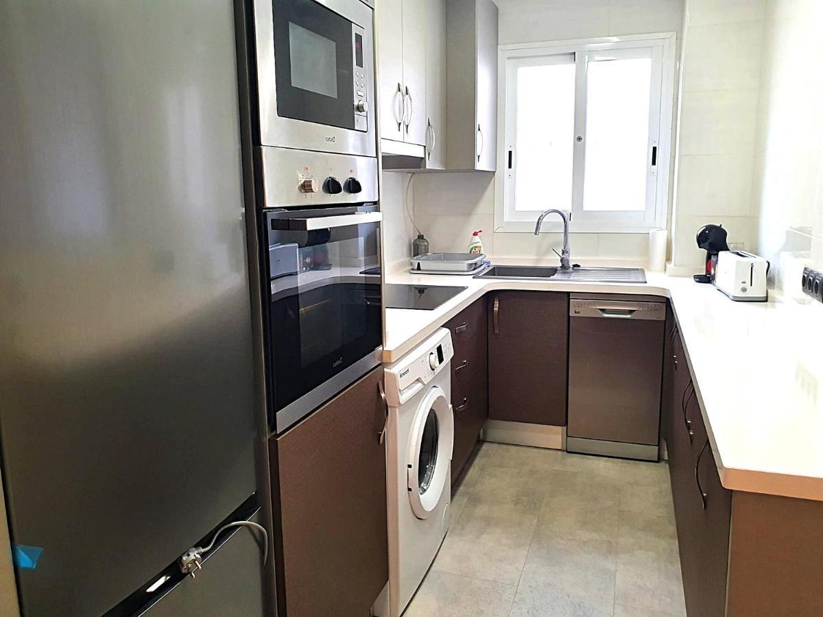 Newly Renovated Two Bedrooms Apartment In Villa Marina Benidorm Bagian luar foto